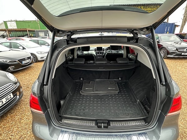 Used Mercedes-Benz GLE 2017 for sale - 76267433: Photo 13