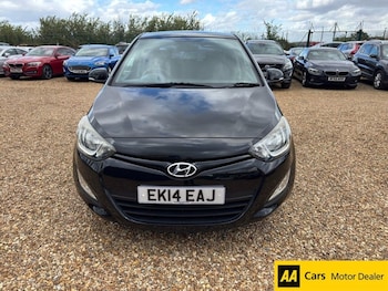 Used Hyundai i20 2014 for sale - 75961019: Photo