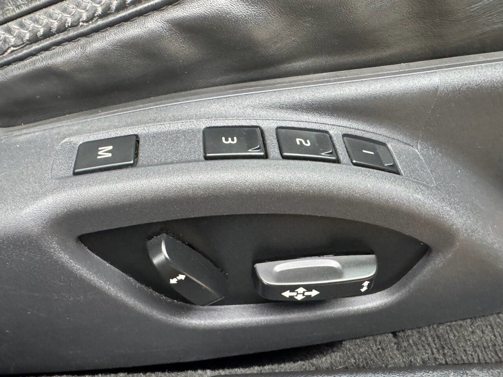 Used Volvo XC70 2008 for sale - 78096861: Photo 19