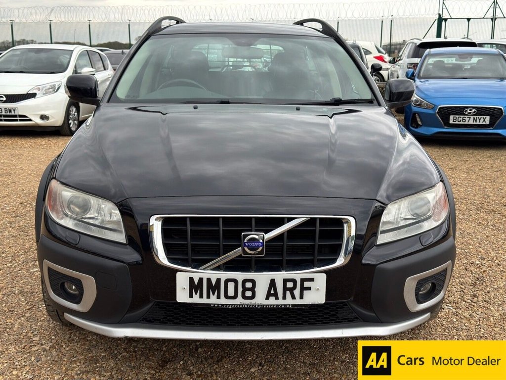 Used Volvo XC70 2008 for sale - 78096861: Photo 2
