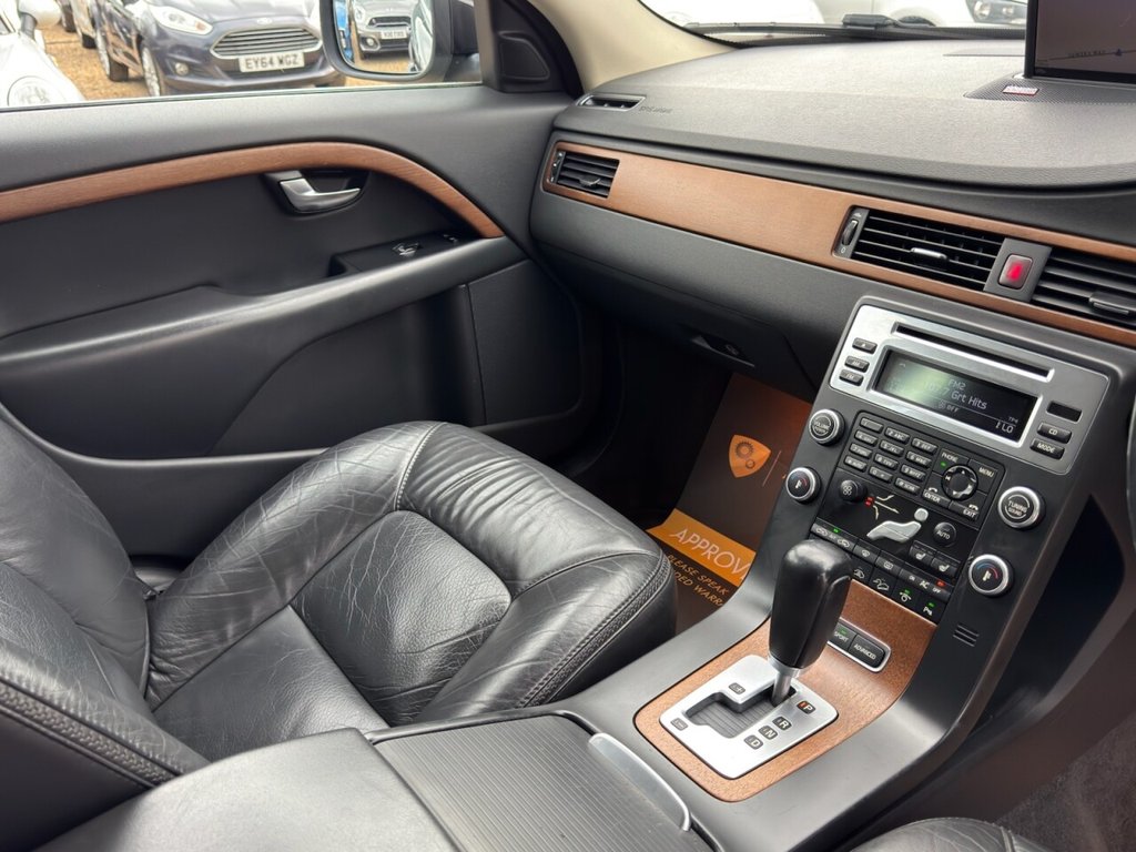 Used Volvo XC70 2008 for sale - 78096861: Photo 36