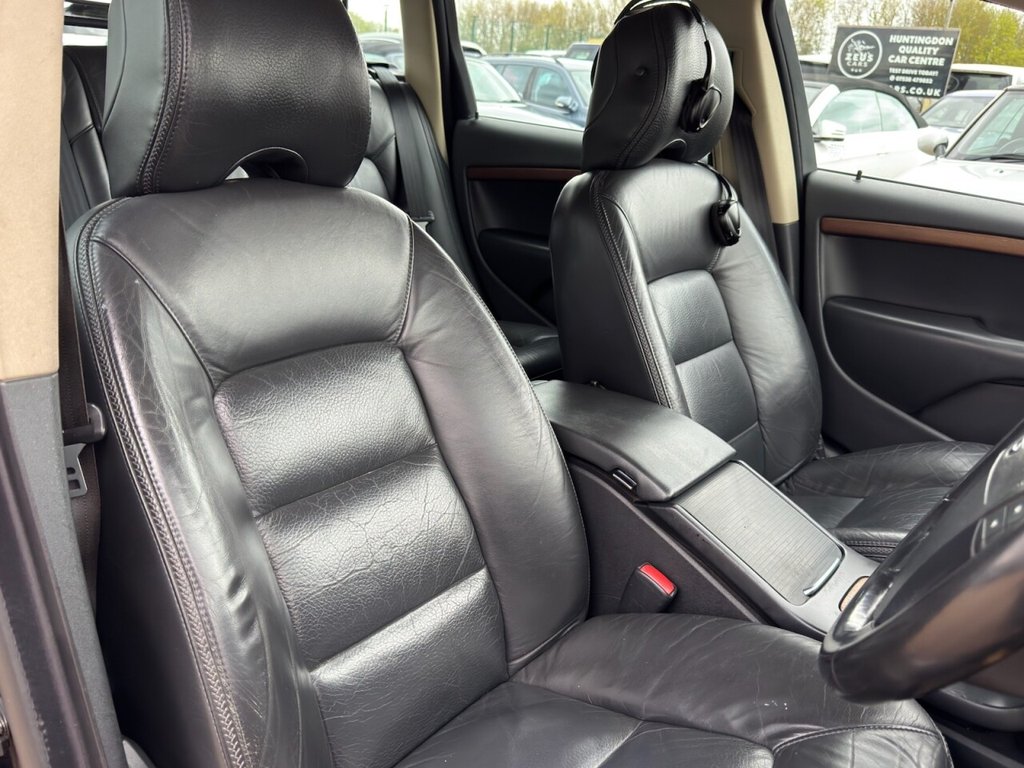 Used Volvo XC70 2008 for sale - 78096861: Photo 37