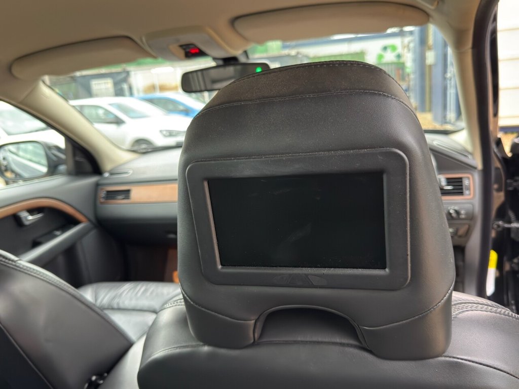 Used Volvo XC70 2008 for sale - 78096861: Photo 39