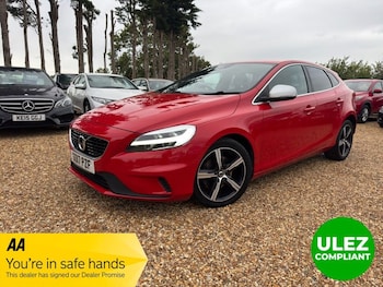 Volvo - V40