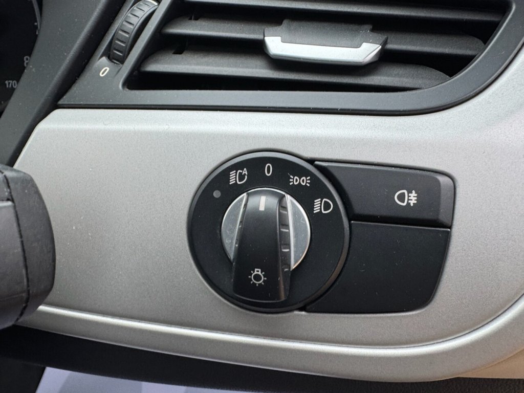 Used BMW Z4 2009 for sale - 77905260: Photo 15