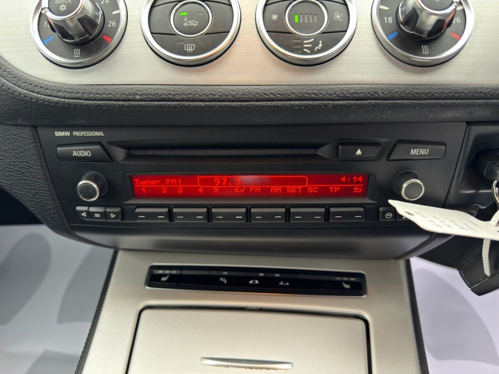 Used BMW Z4 2009 for sale - 77905260: Photo 24