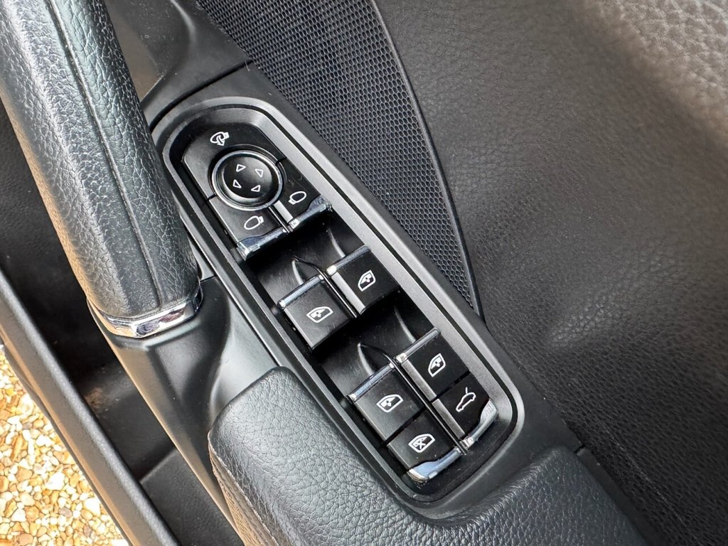 Used Porsche Cayenne 2013 for sale - 76223661: Photo 17