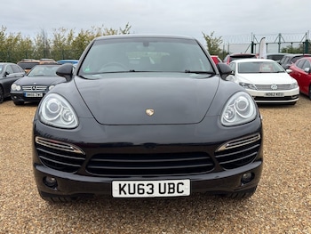 Porsche - Cayenne