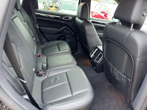 Used Porsche Cayenne 2013 for sale - 76223661: Photo 35
