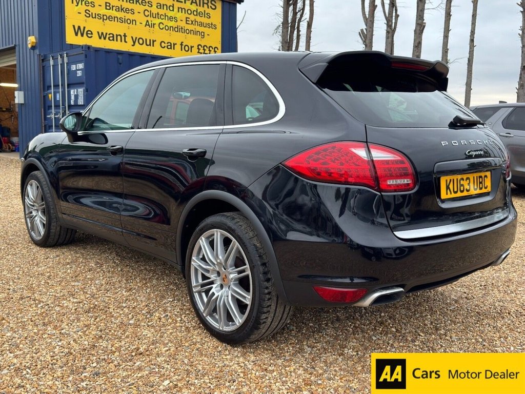 Used Porsche Cayenne 2013 for sale - 76223661: Photo 4