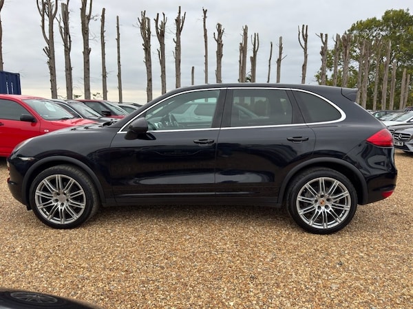 Used Porsche Cayenne 2013 for sale - 76223661: Photo 4