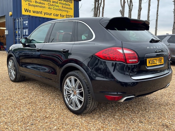Used Porsche Cayenne 2013 for sale - 76223661: Photo 5
