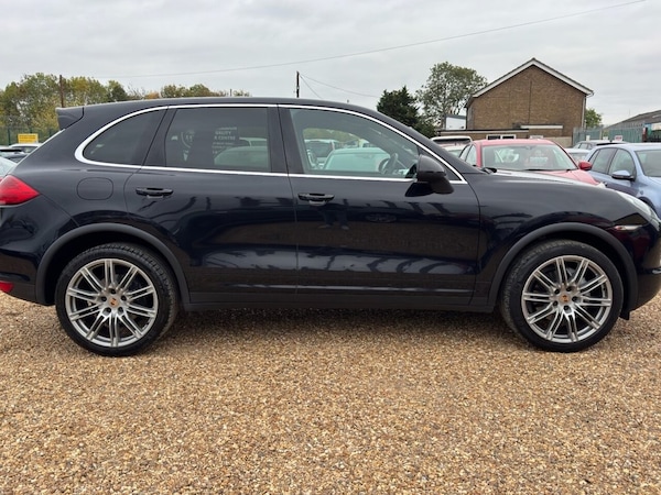 Used Porsche Cayenne 2013 for sale - 76223661: Photo 8