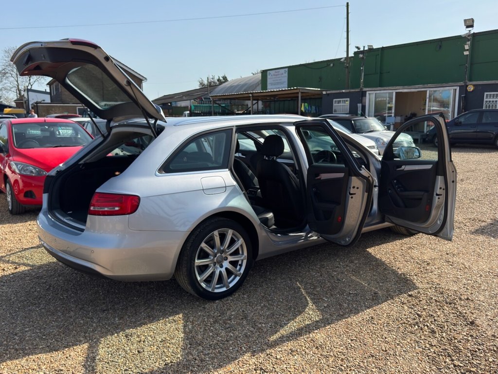 Used Audi A4 Avant 2015 for sale - 78167610: Photo 12