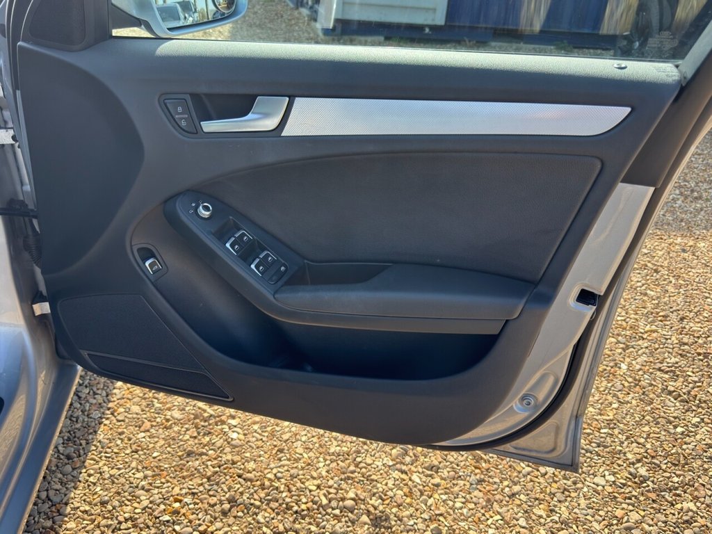 Used Audi A4 Avant 2015 for sale - 78167610: Photo 18