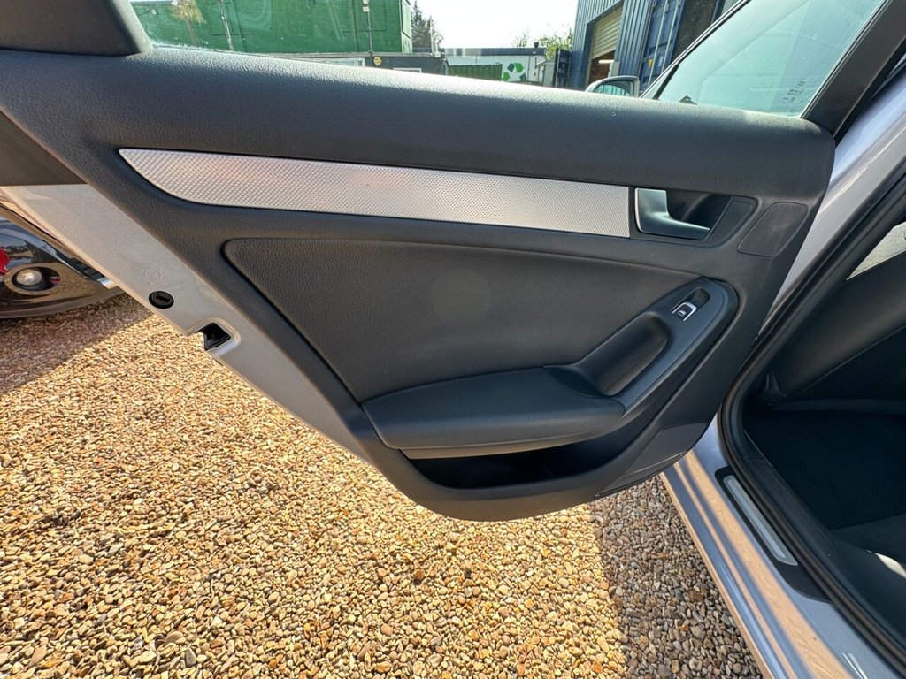 Used Audi A4 Avant 2015 for sale - 78167610: Photo 42