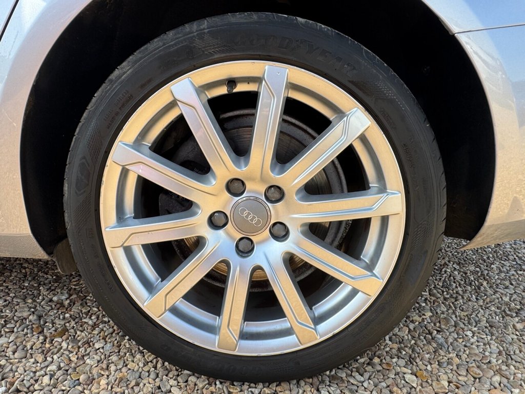 Used Audi A4 Avant 2015 for sale - 78167610: Photo 43