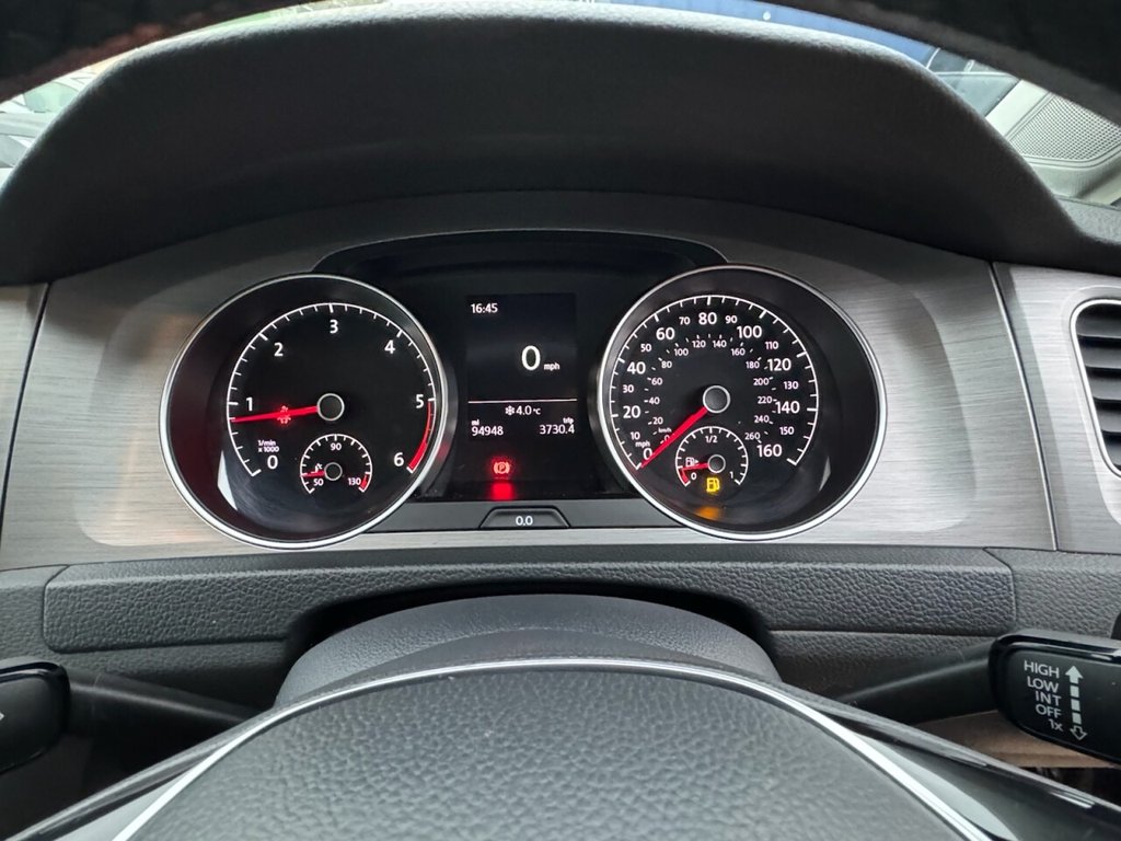 Used Volkswagen Golf 2015 for sale - 77609171: Photo 16