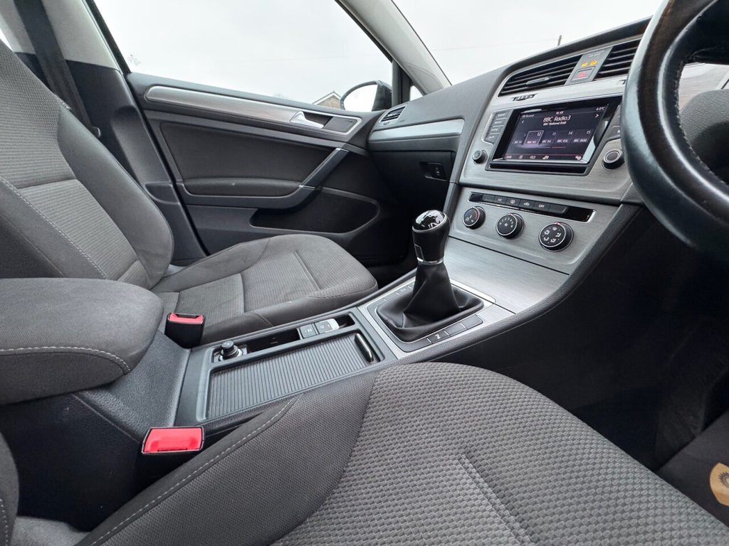 Used Volkswagen Golf 2015 for sale - 77609171: Photo 18