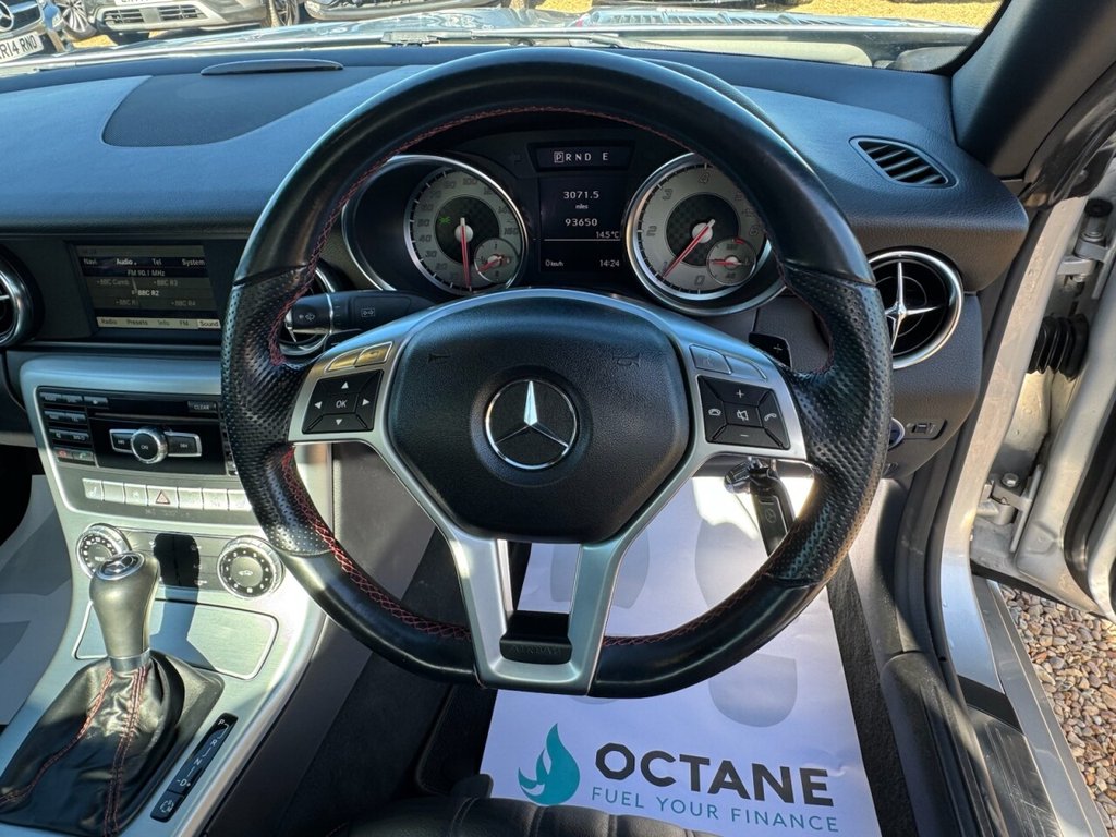 Used Mercedes-Benz SLK 2013 for sale - 77920203: Photo 10