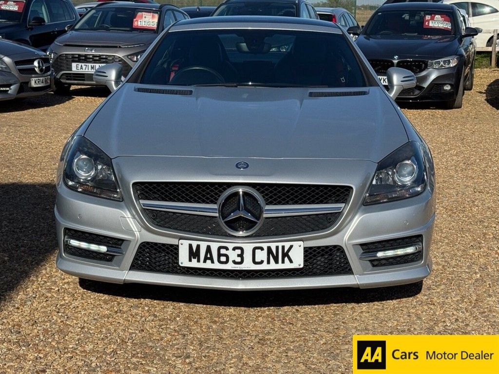 Used Mercedes-Benz SLK 2013 for sale - 77920203: Photo 2