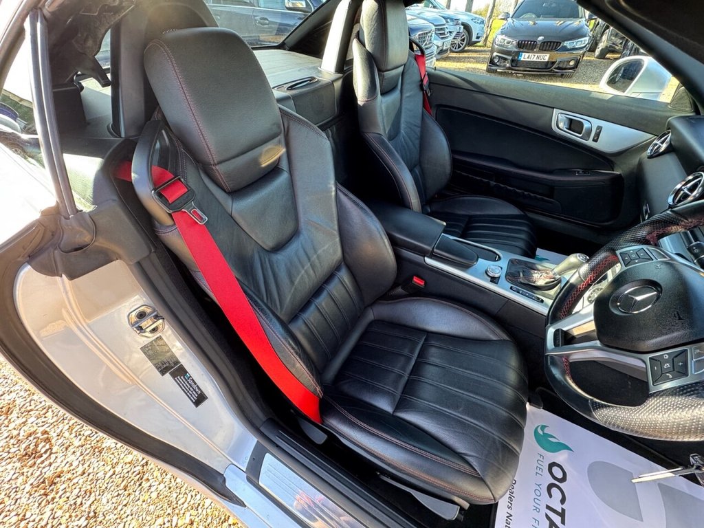 Used Mercedes-Benz SLK 2013 for sale - 77920203: Photo 20
