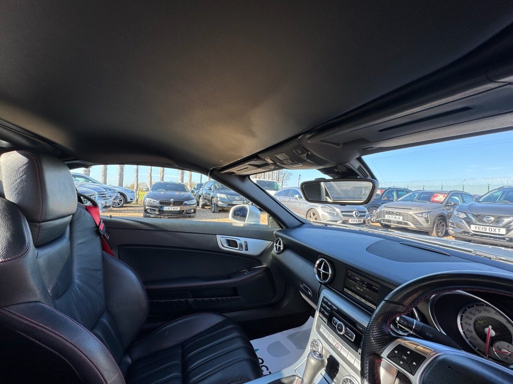 Used Mercedes-Benz SLK 2013 for sale - 77920203: Photo 24