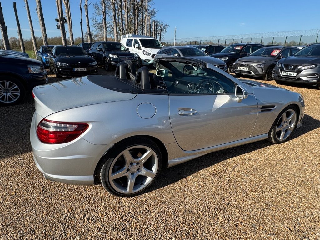 Used Mercedes-Benz SLK 2013 for sale - 77920203: Photo 29