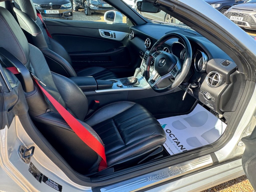 Used Mercedes-Benz SLK 2013 for sale - 77920203: Photo 9