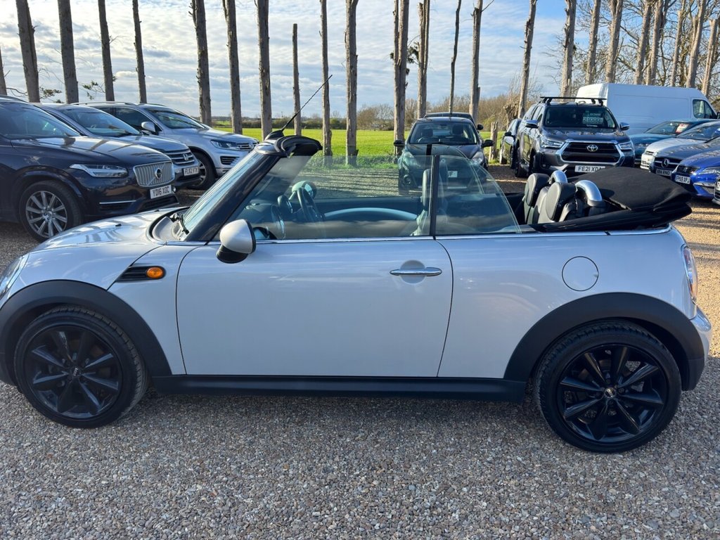 Used MINI Convertible 2012 for sale - 78096550: Photo 37