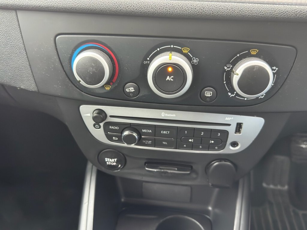 Used Renault Megane 2013 for sale - 76986273: Photo 13