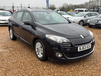 Used Renault Megane 2013 for sale - 76986273: Photo