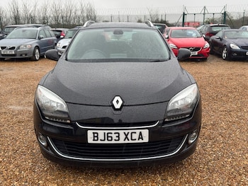 Used Renault Megane 2013 for sale - 76986273: Photo