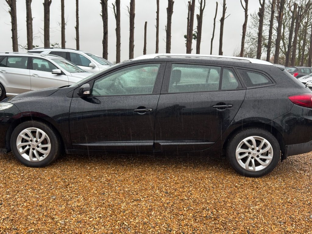 Used Renault Megane 2013 for sale - 76986273: Photo 4