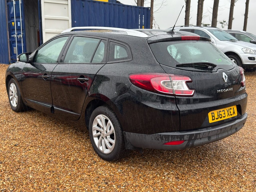 Used Renault Megane 2013 for sale - 76986273: Photo 5