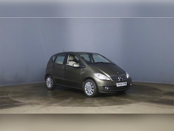 Used Mercedes-Benz A-Class 2010 for sale - 77302396: Photo