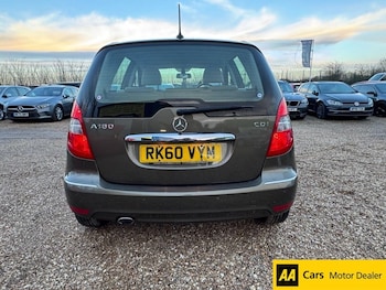 Used Mercedes-Benz A-Class 2010 for sale - 77302396: Photo