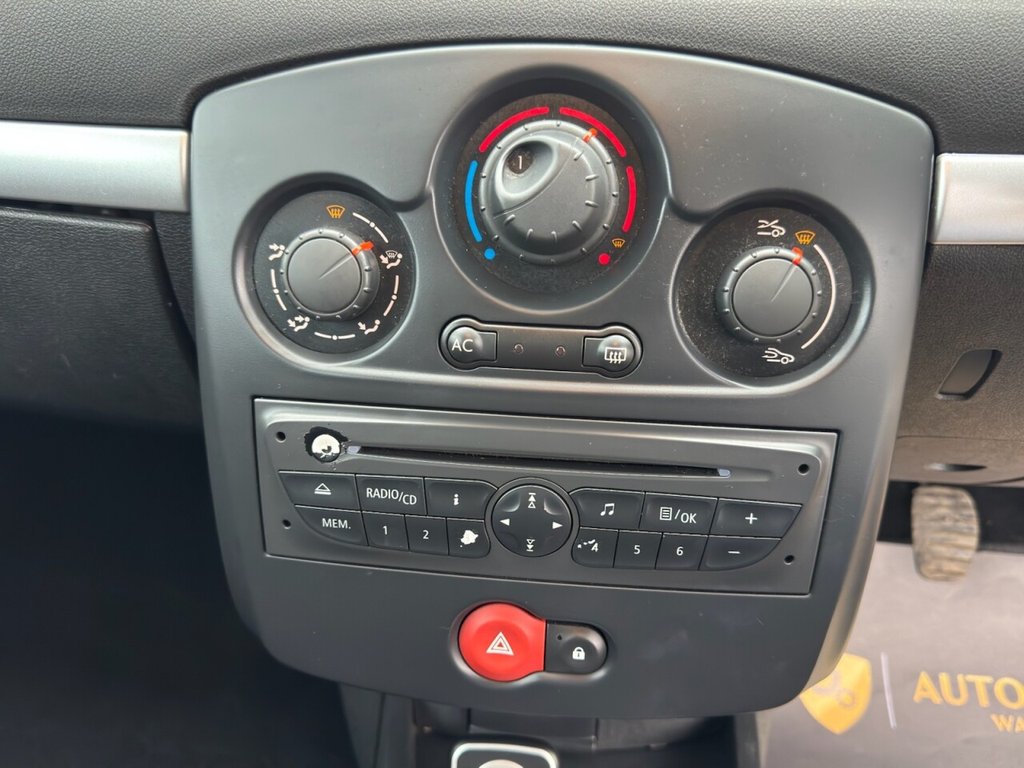 Used Renault Clio 2010 for sale - 77680805: Photo 18