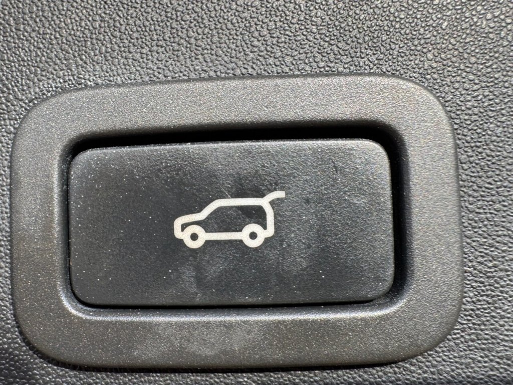 Used Land Rover Discovery Sport 2017 for sale - 77421762: Photo 15