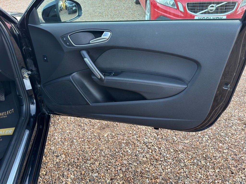 Used Audi A1 2011 for sale - 77655169: Photo 17