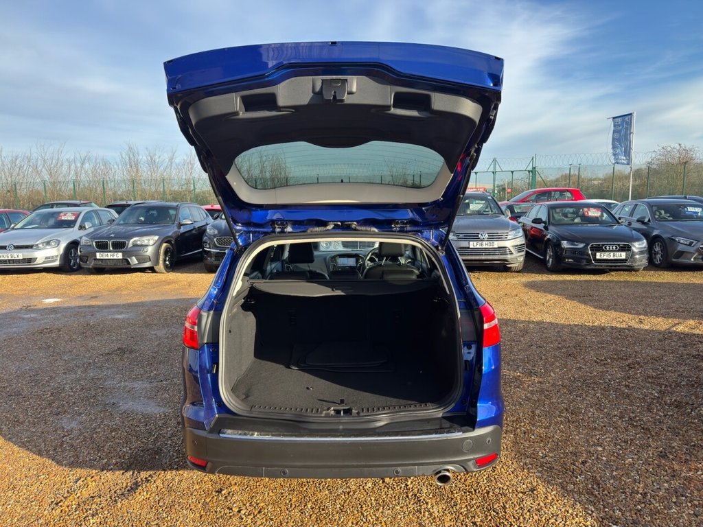 Used Ford Focus 2018 for sale - 77200486: Photo 17