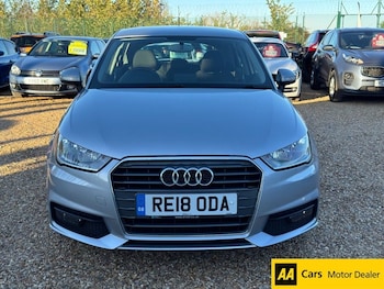 Used Audi A1 2018 for sale - 76029378: Photo 2