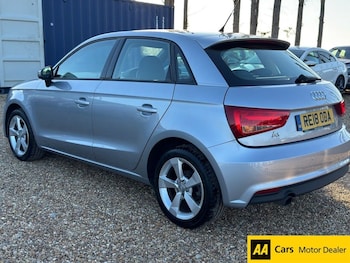 Used Audi A1 2018 for sale - 76029378: Photo 3