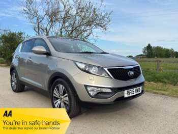 2015 (15) - 1.7 CRDi EcoDynamics 4 SUV 5dr Diesel Manual 2WD Euro 5 (s/s) (114 bhp)