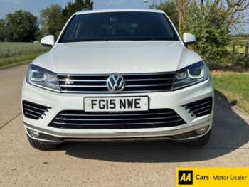 Used Volkswagen Touareg 2015 for sale - 74916630: Photo