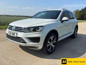 Used Volkswagen Touareg 2015 for sale - 74916630: Photo