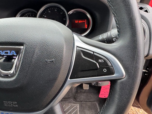 Used Dacia Sandero Stepway 2017 for sale - 76303999: Photo 25