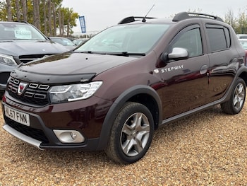 Used Dacia Sandero Stepway 2017 for sale - 76303999: Photo 3