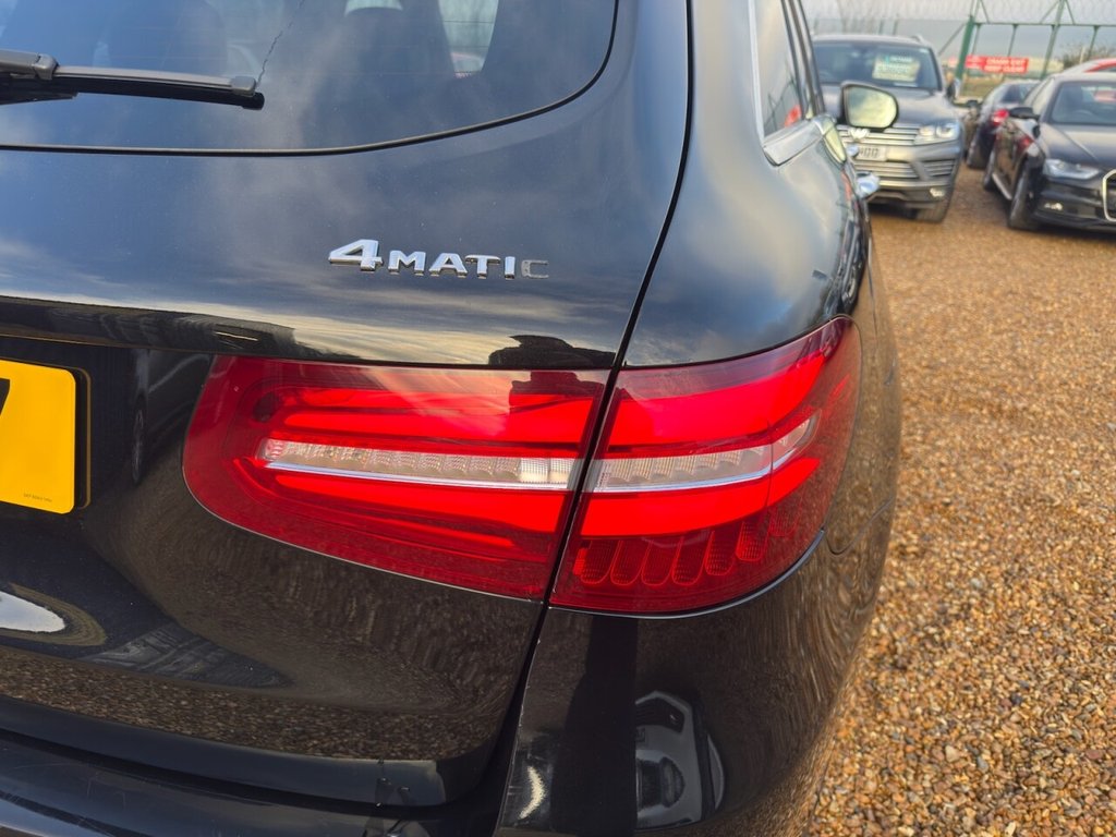 Used Mercedes-Benz GLC 2018 for sale - 77161614: Photo 8