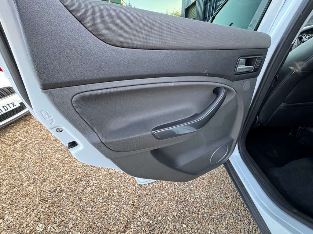 Used Ford Kuga 2012 for sale - 78117458: Photo 31